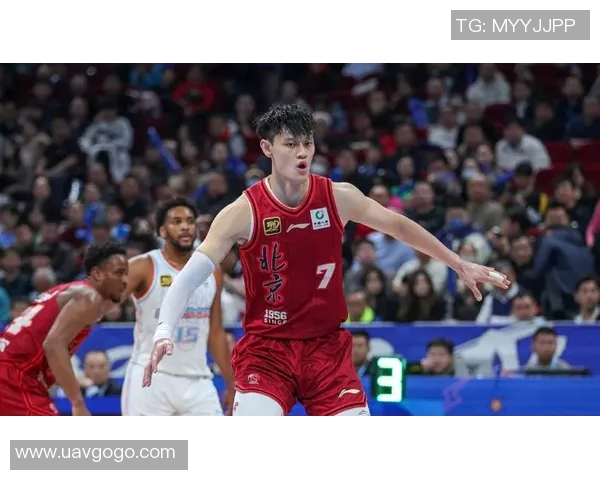 曾凡博绝杀封盖助力大魔王双20重返巅峰展现无敌风采