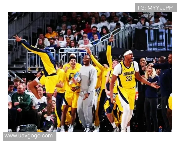 热火与步行者激战正酣球迷期待精彩对决与逆转时刻